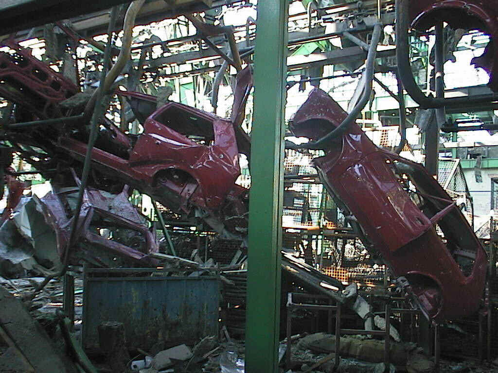 wpe14.jpg (116324 bytes)