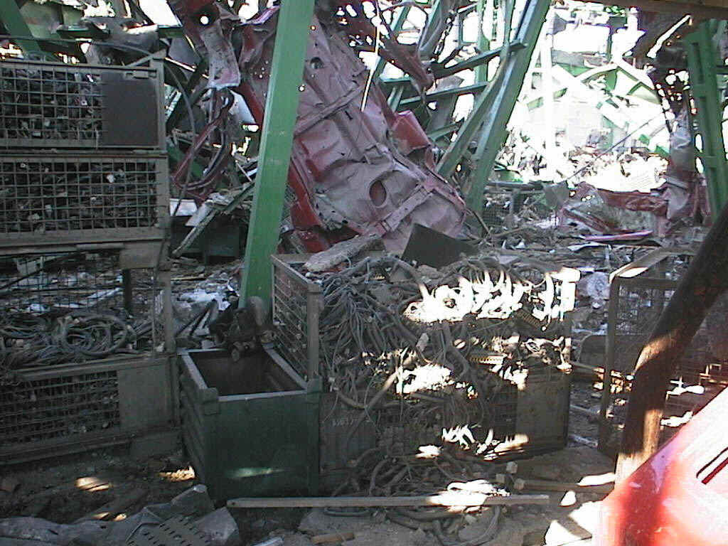 kg-apr4.jpg (114948 bytes)