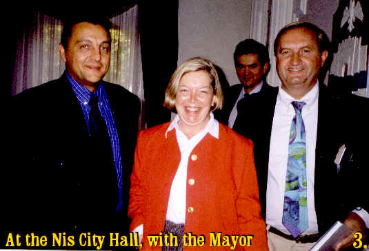 wpe16.jpg (27117 bytes)