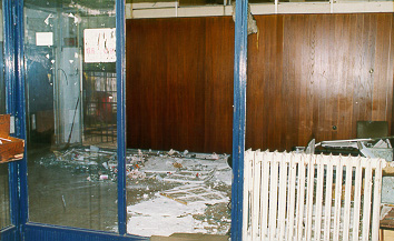 bg99-3.jpg (60743 bytes)